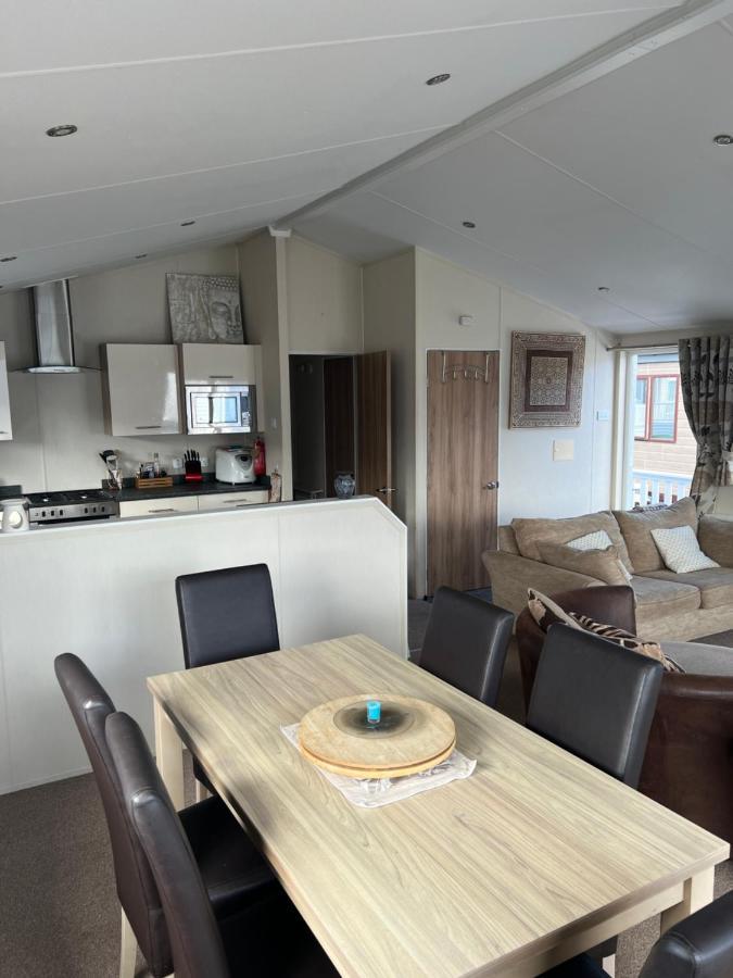 Lodge Caravan On Holiday Park Chichester Ngoại thất bức ảnh